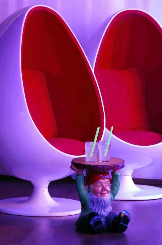 Peppers-Egg-Chairs