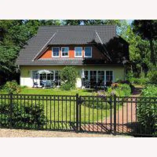 Metallzaun versandfrei online bestellen bei zaun-frachtfrei.de Bild: Metallzaun versandfrei online bestellen bei zaun-frachtfrei.de