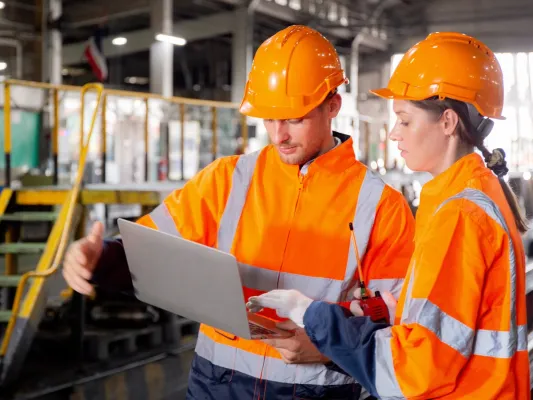 Erfolgreiche Maschinenwartung leicht gemacht: Die Vorteile einer Instandhaltungssoftware Bild: Erfolgreiche Maschinenwartung leicht gemacht: Die Vorteile einer Instandhaltungssoftware