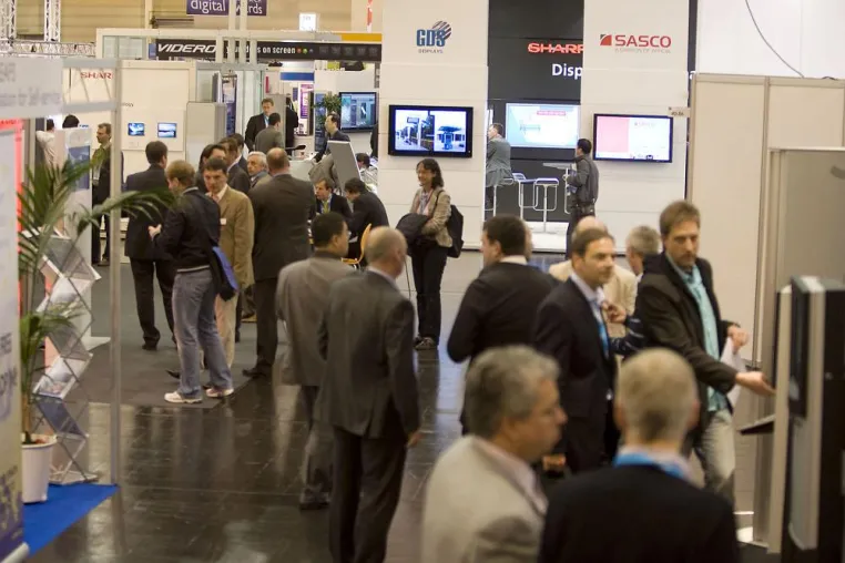 Bild: KIOSK EUROPE EXPO 2009 und DIGITAL SIGNAGE EXPO 2009 mit fast 3.300 Besuchern