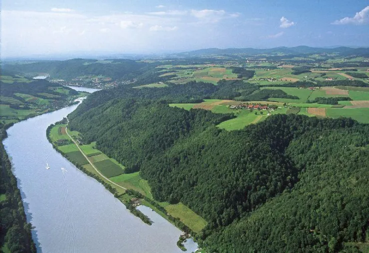 Bild: Wanderurlaub in Bayern Natur entdecken im Donautal