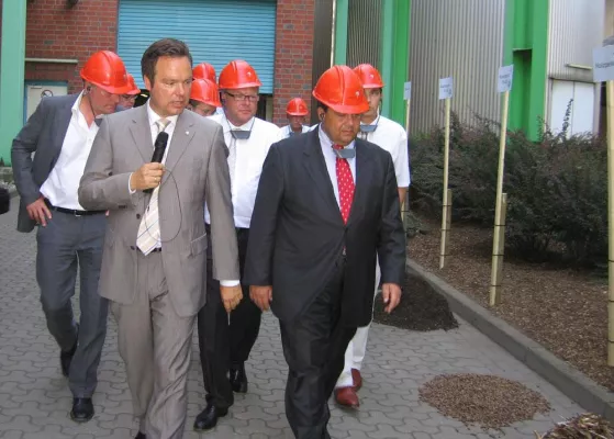 Bild: Klimaschonende Energieerzeugung zum Anfassen - Bundesumweltminister Sigmar Gabriel besucht Asdonkshof