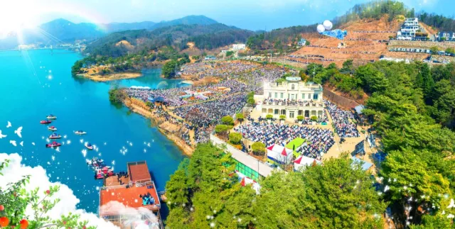 Bild: Religionsfreiheit unter Druck: Kritik an staatlicher Einmischung in Glaubensangelegenheiten