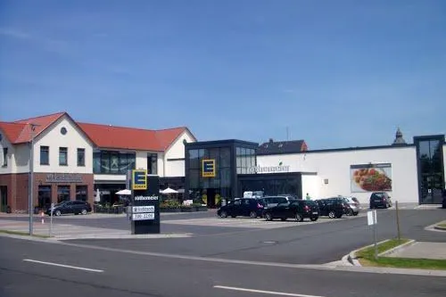 Edeka Röthemeier erzeugt günstig eigenen Solarstrom Bild: Edeka Röthemeier erzeugt günstig eigenen Solarstrom