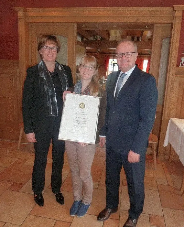 v.l.: Präsidentin Rotary Club Unna Frau Dr. Meyer, Frau Rothe und Präsident Prof. Dr. Binninger