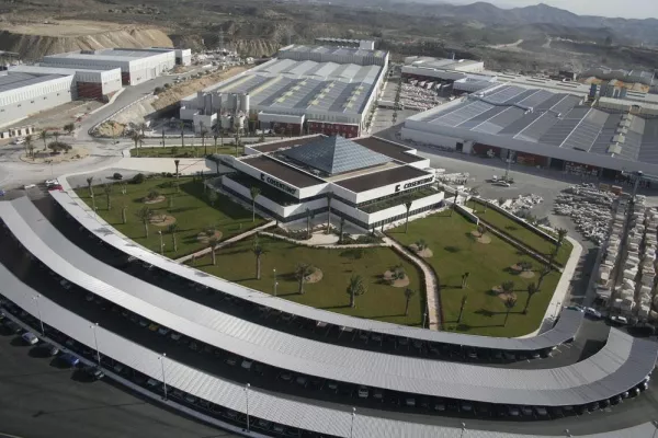 Bild: Cosentino Group blickt auf ein erfolgreiches Jahr 2010 zurück