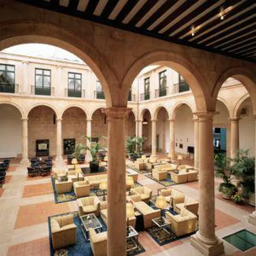 Bild: Rundreisen durch die schönsten historischen Paradores-Hotels Spaniens