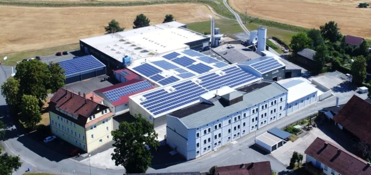 Bild: Ressourceneffizienz in der HPL-Produktion PWM® Presswerk Mainleus GmbH