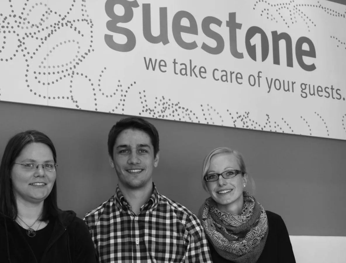 Neu im Team von Guest-One (v.l.n.r.): Carolin Baumann, Philipp Dieme und Anne Schlösser