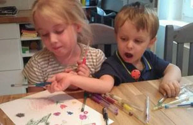 Bild: Früh übt sich, wer Künstler werden will - malen als Teil der Persönlichkeitsbildung