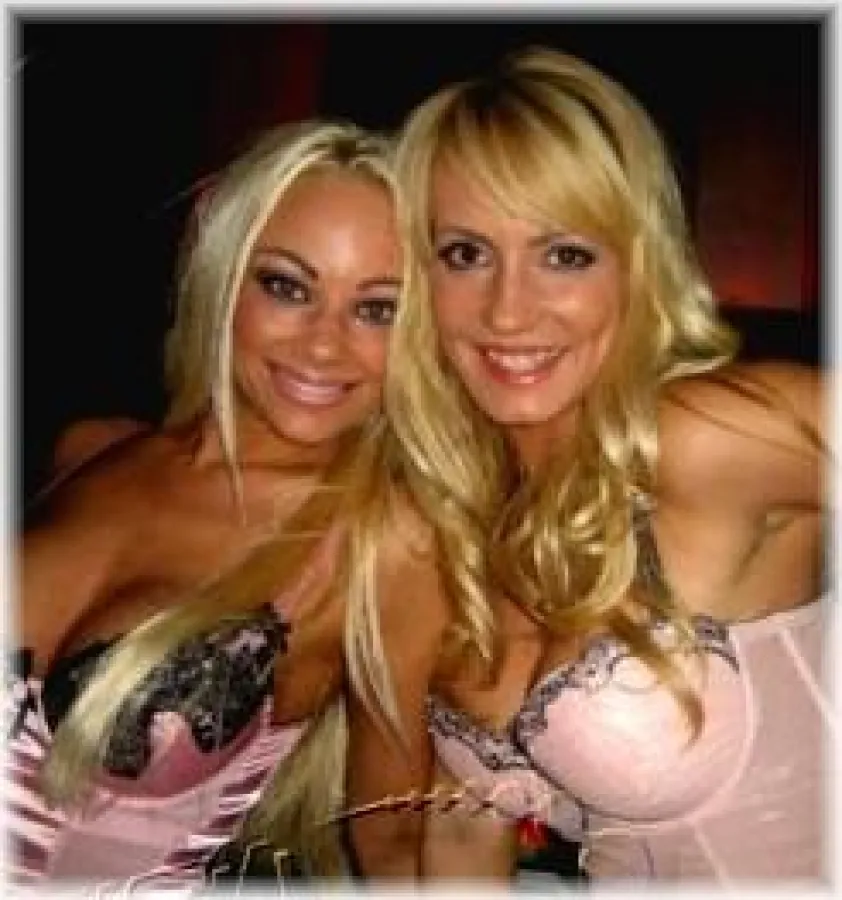 Katrin Hänelt Playmate September 06 und Christiane Henschel Playmate August 04