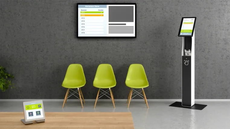 Das neue Patientenaufrufsystem von digitalSIGNAGE.de setzt Maßstäbe im Gesundheitswesen Bild: Das neue Patientenaufrufsystem von digitalSIGNAGE.de setzt Maßstäbe im Gesundheitswesen