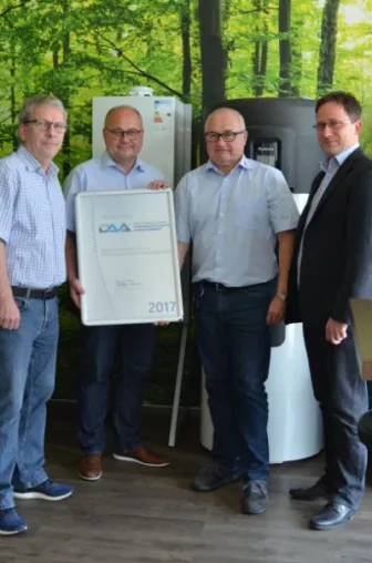 Bild: Pressemitteilung zur Auszeichnung mit dem DAA-Siegel der Firma Frondorf GmbH aus Alzey
