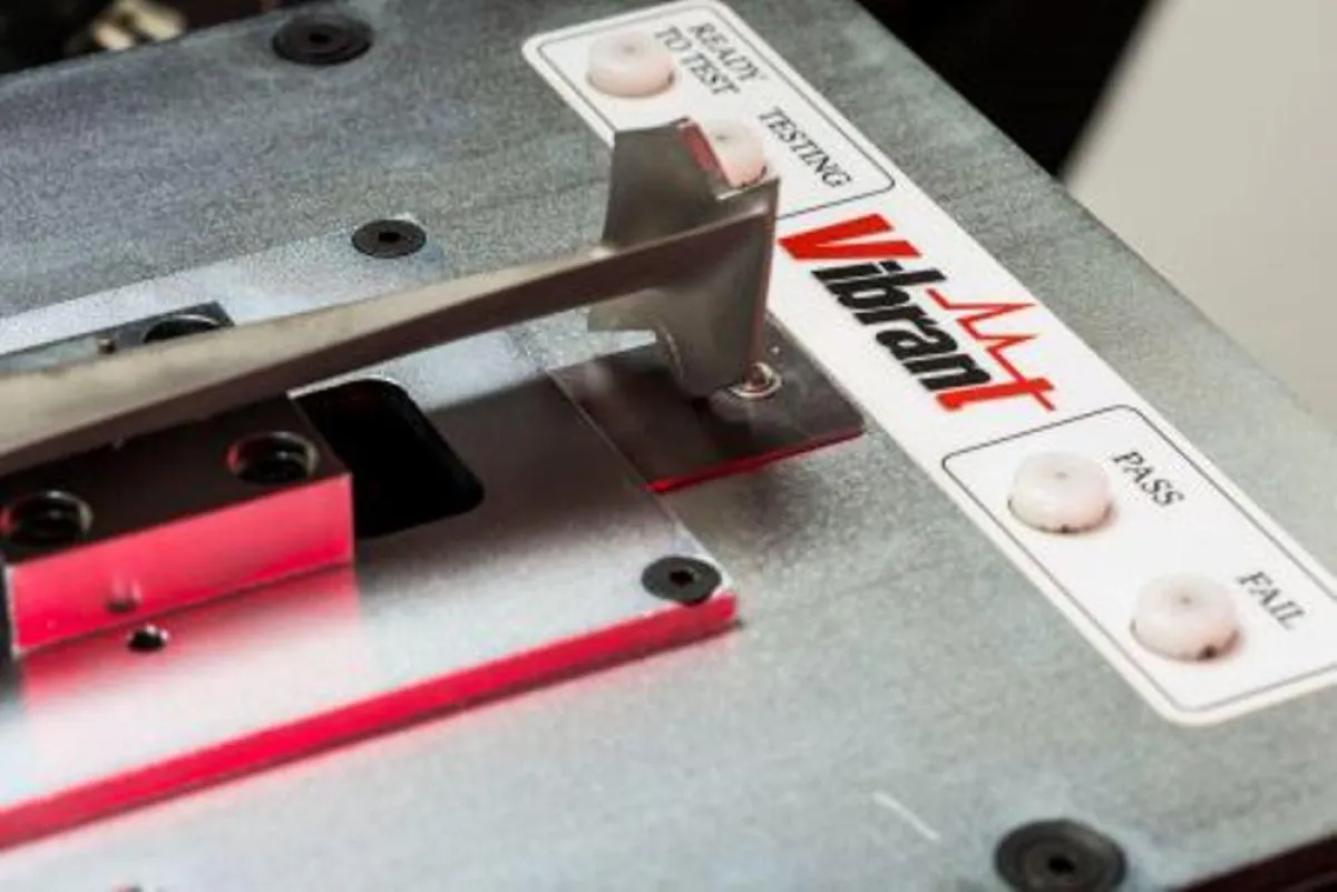 Vibrant´s PCRT prüft Pratt & Whitney Turbinenschaufeln