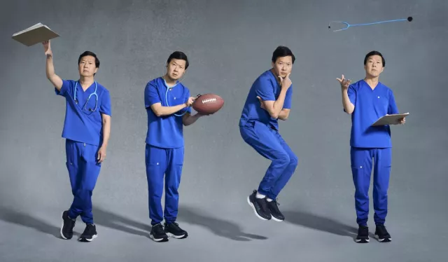 Bild: Fabletics Scrubs kooperiert mit Ken Jeong bei Kampagne für die weltweit erste Activewear-Arztkleidung