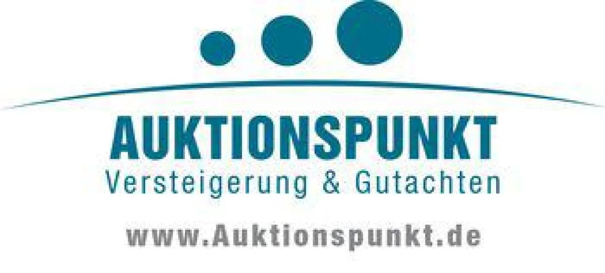 Auktionator Frank Ehlert versteigert Industriegüter und Technik