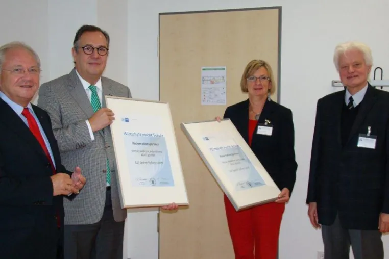 Merkur Akademie International und Carl Spaeter Südwest GmbH kooperieren Bild: Merkur Akademie International und Carl Spaeter Südwest GmbH kooperieren