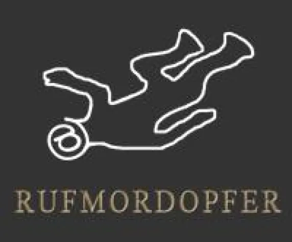 Dr. Martin Klockzin schafft ein Sprachrohr für Opfer von Rufmord im Internet auf Rufmordopfer.de Bild: Dr. Martin Klockzin schafft ein Sprachrohr für Opfer von Rufmord im Internet auf Rufmordopfer.de