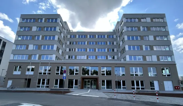 Bild: Investieren mit Wirkung: IMAXXAM erhält DGNB Gold für Bildungsimmobilie des Landes Hessen in Gießen 