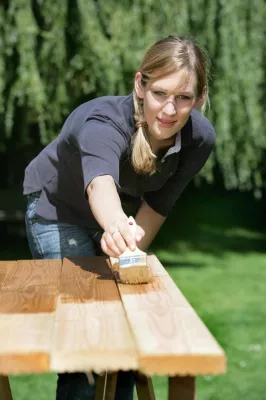 Bild: Frühlingserwachen: Gartenaccessoires aus dem Winterschlaf holen