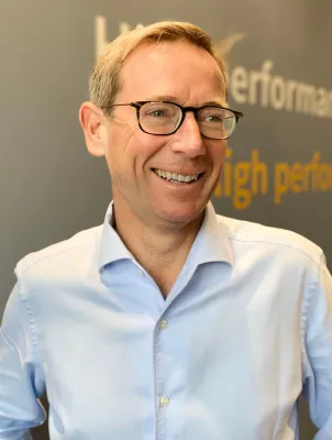 Bild: CEO Graham Martin übergibt Geschäftsführung von Carousel an Nachfolger und wechselt in den Verwaltungsrat