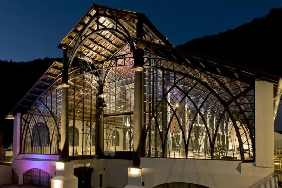 Sayner Hütte lädt zum Sommerfest mit einer Laserperformance von Robert Henke und Musik von HAUSCHKA Bild: Sayner Hütte lädt zum Sommerfest mit einer Laserperformance von Robert Henke und Musik von HAUSCHKA
