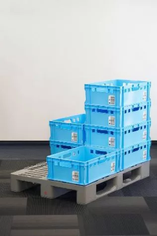 Die Zukunft der Fleischbehälter ist hellblau Bild: Die Zukunft der Fleischbehälter ist hellblau