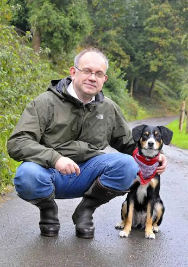 Der Essener Texter und PR-Berater Olaf Eybe baut seine Aktivitäten im Bereich Fotografie aus. In diesen Tagen wurde seine Fotowebsite ?scharf geschaltet?: www.fotografie.eybeeybe.de
