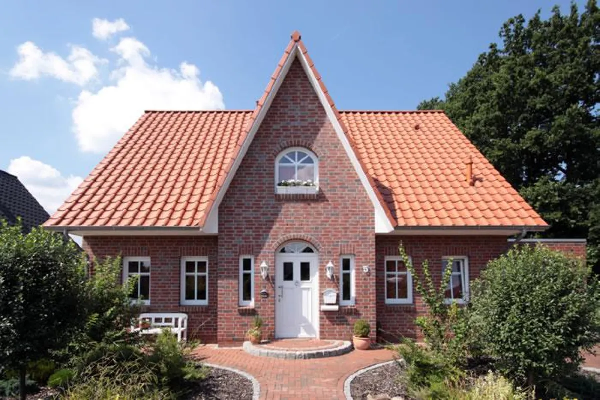 Graef Massvihaus - typisch norddeutsches Friesengiebelhaus