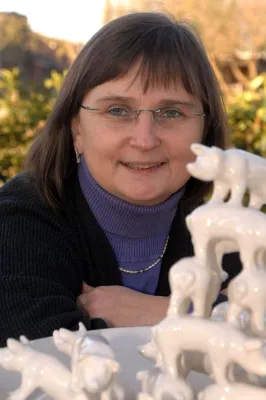 Bild: Keramik-Künstlerin Belinda Berger fährt zur „Gifts Fair“ nach New York