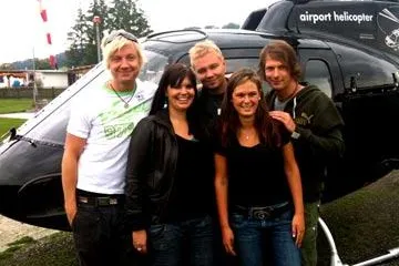 Bild: Rockstars von Sunrise Avenue heben mit Helikopterflug.ch ab