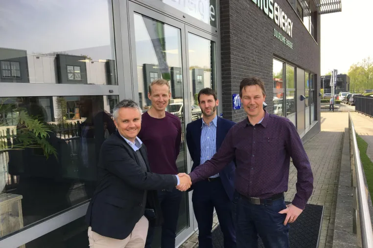 Bild: BlueSky Energy hat 200 Elektrofachbetriebe in der DACH-Region zertifiziert