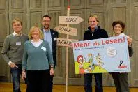 Markus Wasmeier unterstützt Kampagne für mehr Leselernhelfer in Bayern Bild: Markus Wasmeier unterstützt Kampagne für mehr Leselernhelfer in Bayern