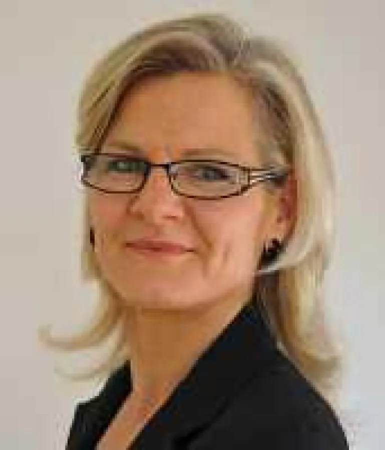 Dr. Karin Uphoff, Regionalleiterin des VdU Hessen-Mitte, lädt zum nächsten Themenabend nach Marburgein.