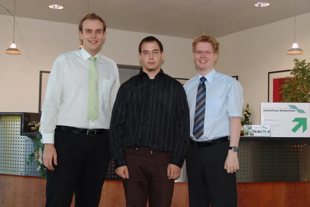 Stefan Potrykus, Andre Hille und Christoph Hartleb freuen sich über die erweiterung des Mitarbeiterteams.