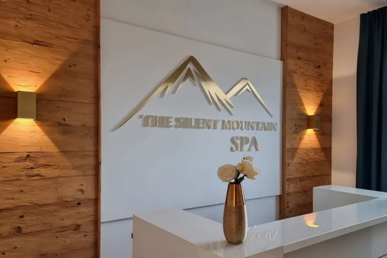 Luxus trifft Tiefgang: Mental SPA am Ammersee verbindet Beauty, Wellness und mentale Entlastung Bild: Luxus trifft Tiefgang: Mental SPA am Ammersee verbindet Beauty, Wellness und mentale Entlastung