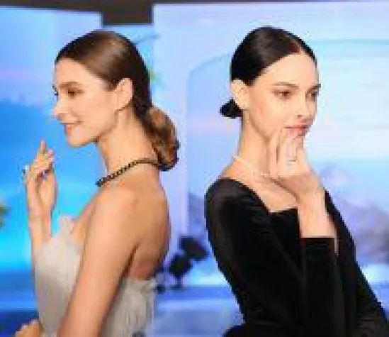 Bild: Hongkonger Schmuckmessen mit vier Prozent mehr Besuchern