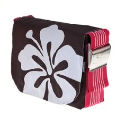 Bild: Canvasco präsentiert frische Gurtfarben für den Sommer