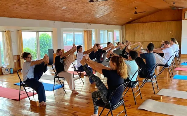 Yoga Teacher Training in Indien – Alles, was man wissen wollte Bild: Yoga Teacher Training in Indien – Alles, was man wissen wollte