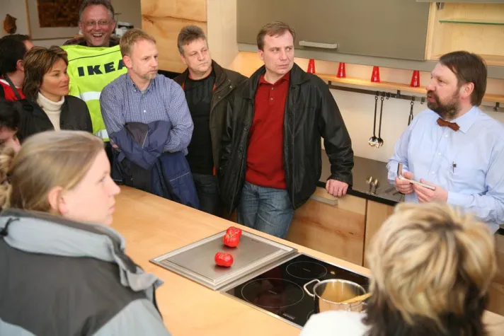 Bild: Ikea "spioniert" bei Möbelmachern