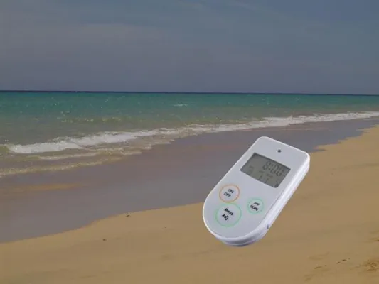 Bild: Sonnenbrand keine Chance geben – mit dem UV-Warngerät SunCounter®
