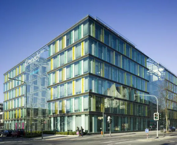 Bild: Neues Büro der POLARES Real Estate Asset Management GmbH in Düsseldorf