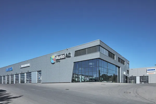 Bild: Gutes Ergebnis im Bereich Nutzfahrzeuge und positive Perspektiven für die Zukunft