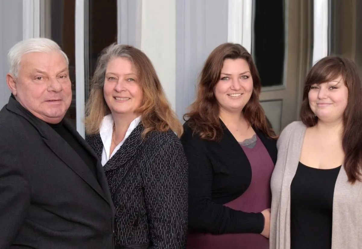 Familie Föhring von Föhring Bestattungen, Hamburg
