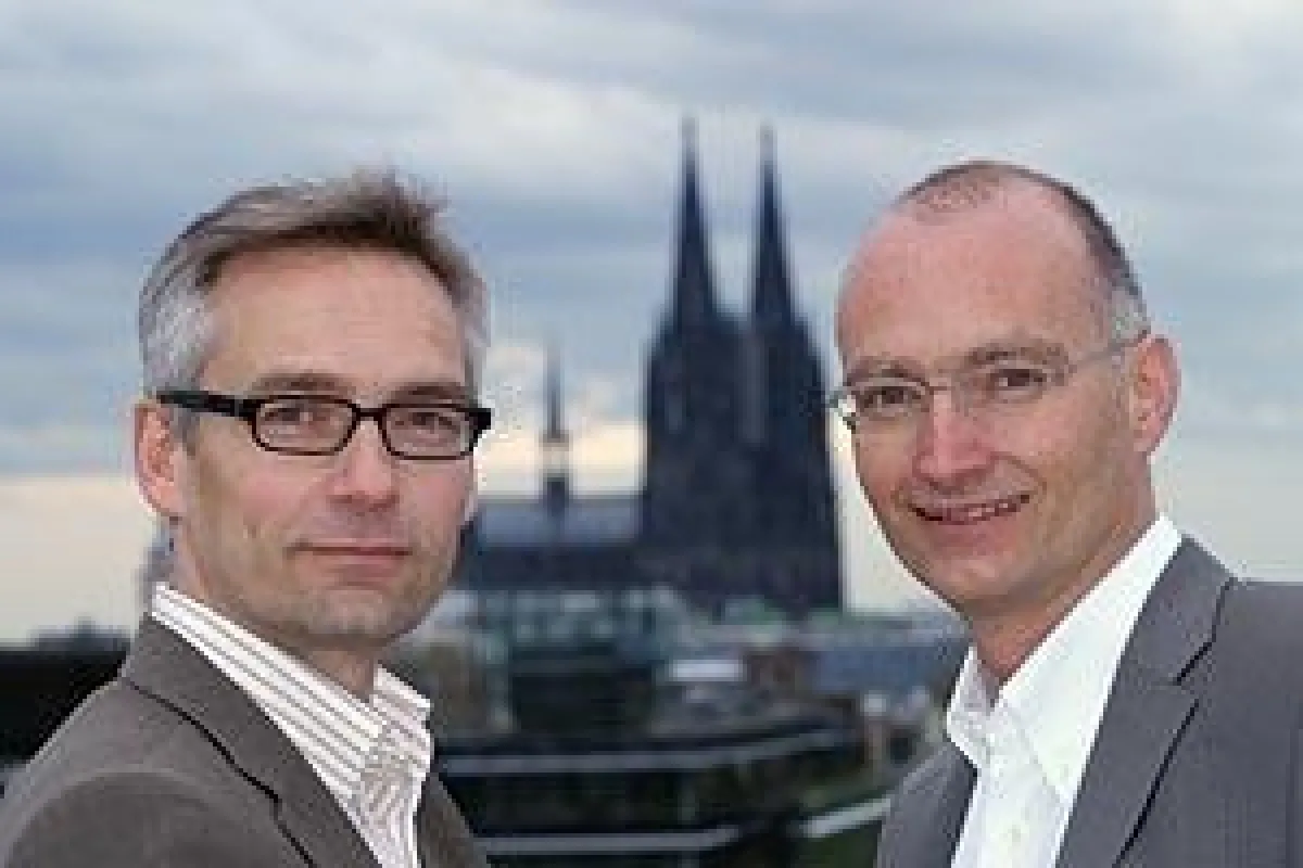 Dr. Thomas Giel und Dr. Klaus Hebold - Fachärzte für Plastische und Ästhetische Chirurgie