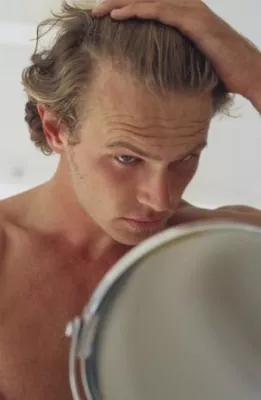 Haarausfall? Capris® Haar-System mit Trichogen findet jetzt Unterstützung durch die Biomenta Haar-Kapseln Bild: Haarausfall? Capris® Haar-System mit Trichogen findet jetzt Unterstützung durch die Biomenta Haar-Kapseln