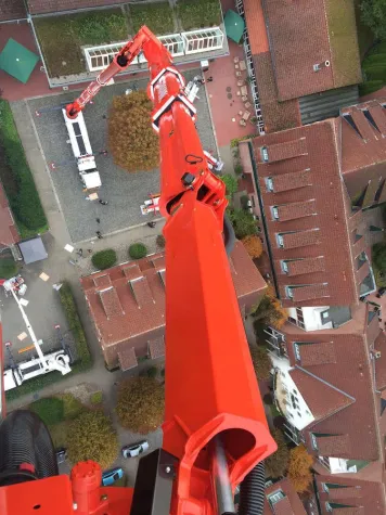 Bild: Arbeiten in 75 Metern Höhe