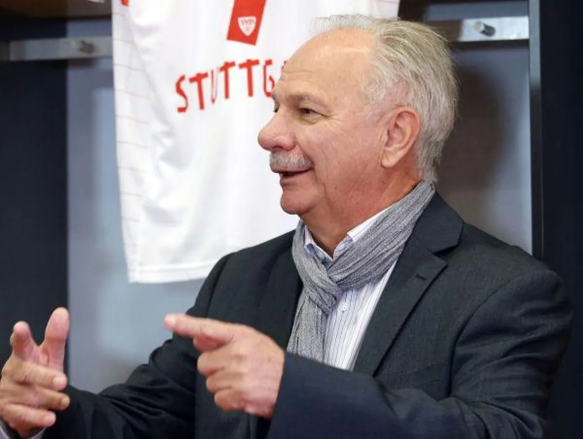 Der ehemalige VfB-Profi ist der Stargast beim Fußballturnier am Samstag.