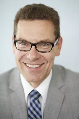 Bild: Prof. Dr.-Ing. Sascha Stowasser ist neuer Vorstand im REFA-Institut