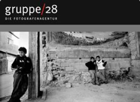 Ausstellung - "Auf beiden Seiten der Mauer - 24 Stunden Israel/Westbank" Stefan Enders/Gruppe28 und Studenten Bild: Ausstellung - "Auf beiden Seiten der Mauer - 24 Stunden Israel/Westbank" Stefan Enders/Gruppe28 und Studenten